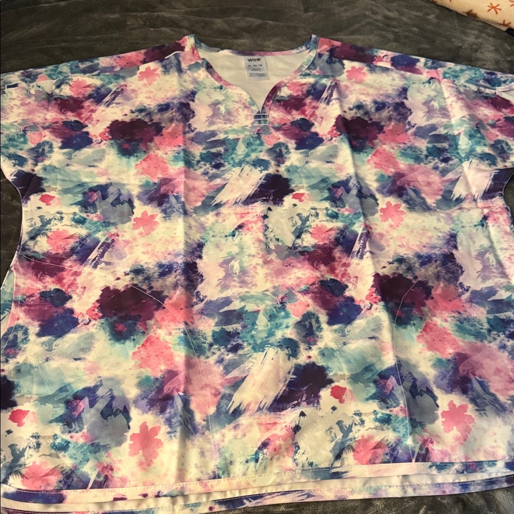 Scrub top